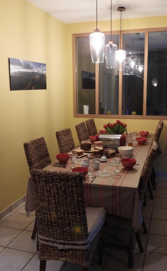 Bed and Breakfast Le Figarelou Thiézac Esterno foto